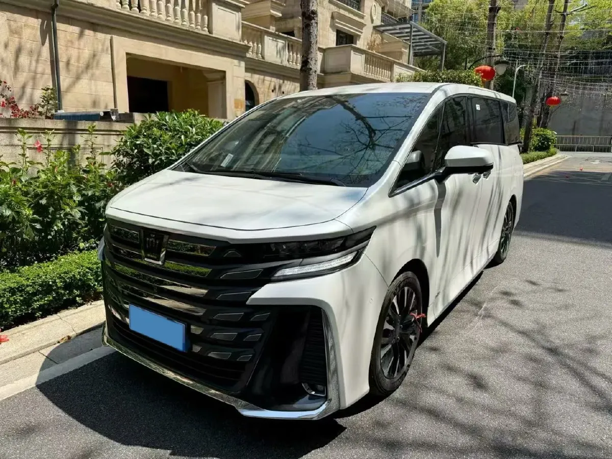 2024 Toyota Vellfire 2.5L 190HP L4 E-CVT Hybrid,autocango,china used car exporter,china ev exporter,chinese used car exporter,chinese used ev exporter