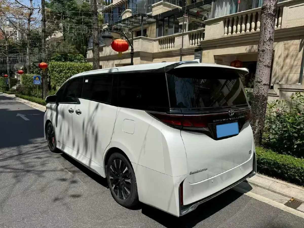 2024 Toyota Vellfire 2.5L 190HP L4 E-CVT Hybrid,autocango,china used car exporter,china ev exporter,chinese used car exporter,chinese used ev exporter
