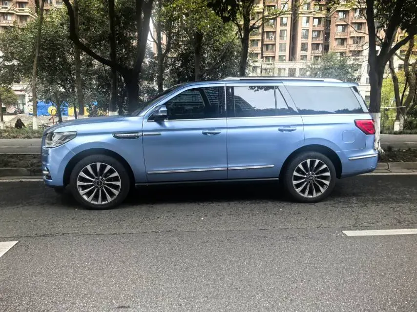 2018 Lincoln Navigator 3.5T 415HP V6 10AT,autocango,china used car exporter,china ev exporter,chinese used car exporter,chinese used ev exporter