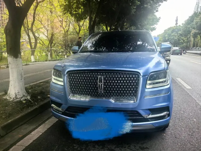 2018 Lincoln Navigator 3.5T 415HP V6 10AT,autocango,china used car exporter,china ev exporter,chinese used car exporter,chinese used ev exporter