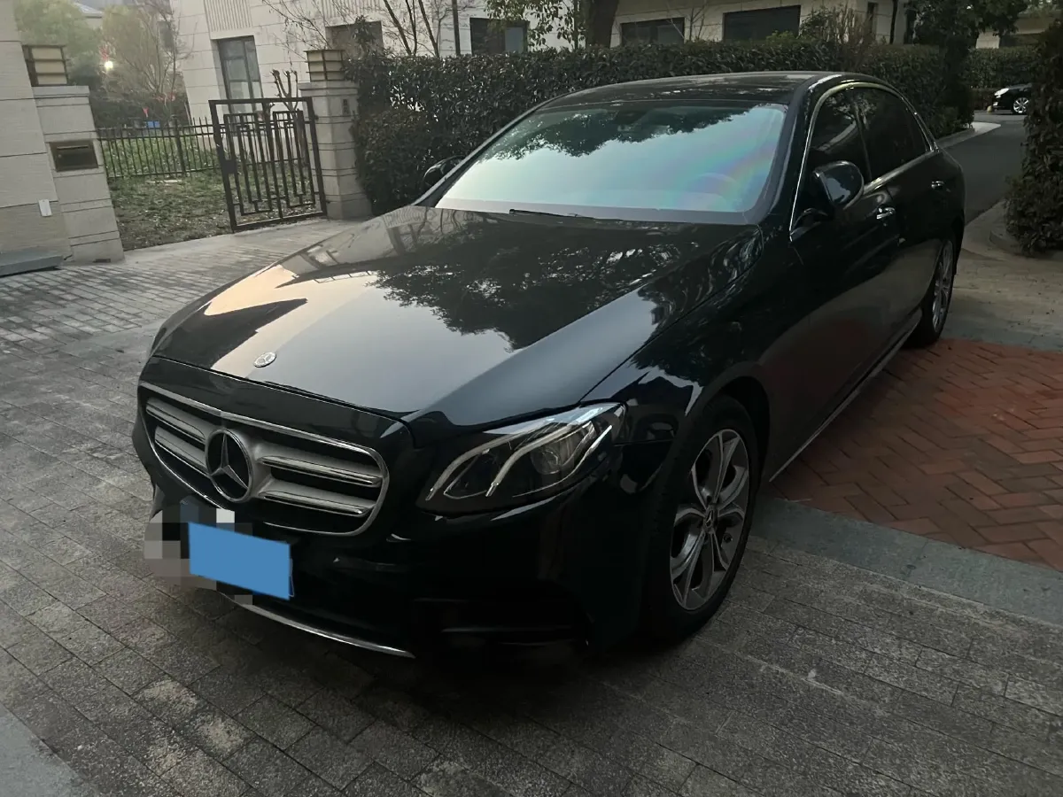 2020 Mercedes-Benz E Class 2.0T 258HP L4 9AT,autocango,china used car exporter,china ev exporter,chinese used car exporter,chinese used ev exporter