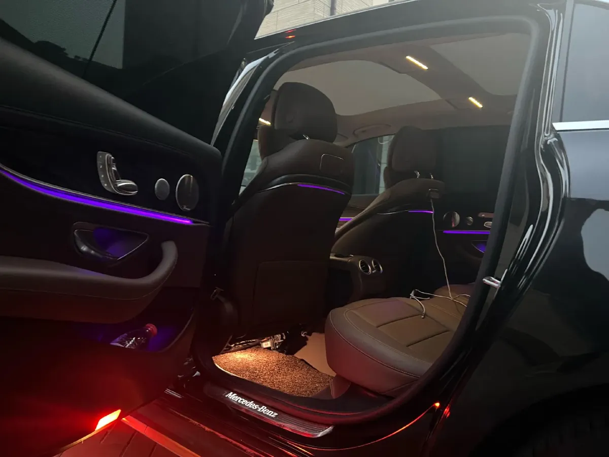 2020 Mercedes-Benz E Class 2.0T 258HP L4 9AT,autocango,china used car exporter,china ev exporter,chinese used car exporter,chinese used ev exporter