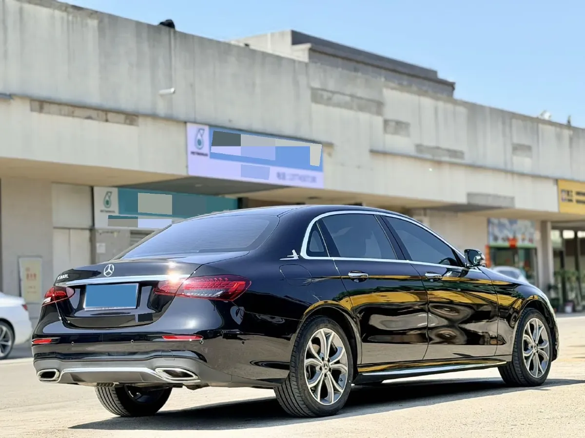 2023 Mercedes-Benz E Class 2.0T 258HP L4 9AT,autocango,china used car exporter,china ev exporter,chinese used car exporter,chinese used ev exporter