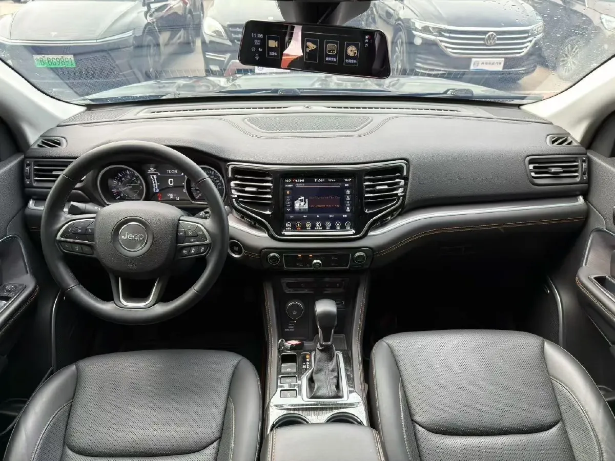 2018 Jeep Commander 2.0T 265HP L4 9AT,autocango,china used car exporter,china ev exporter,chinese used car exporter,chinese used ev exporter