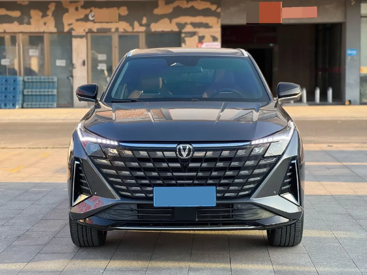 2025 ChangAn UNI-Z 1.5T 188HP L4 7DCT,autocango,china used car exporter,china ev exporter,chinese used car exporter,chinese used ev exporter