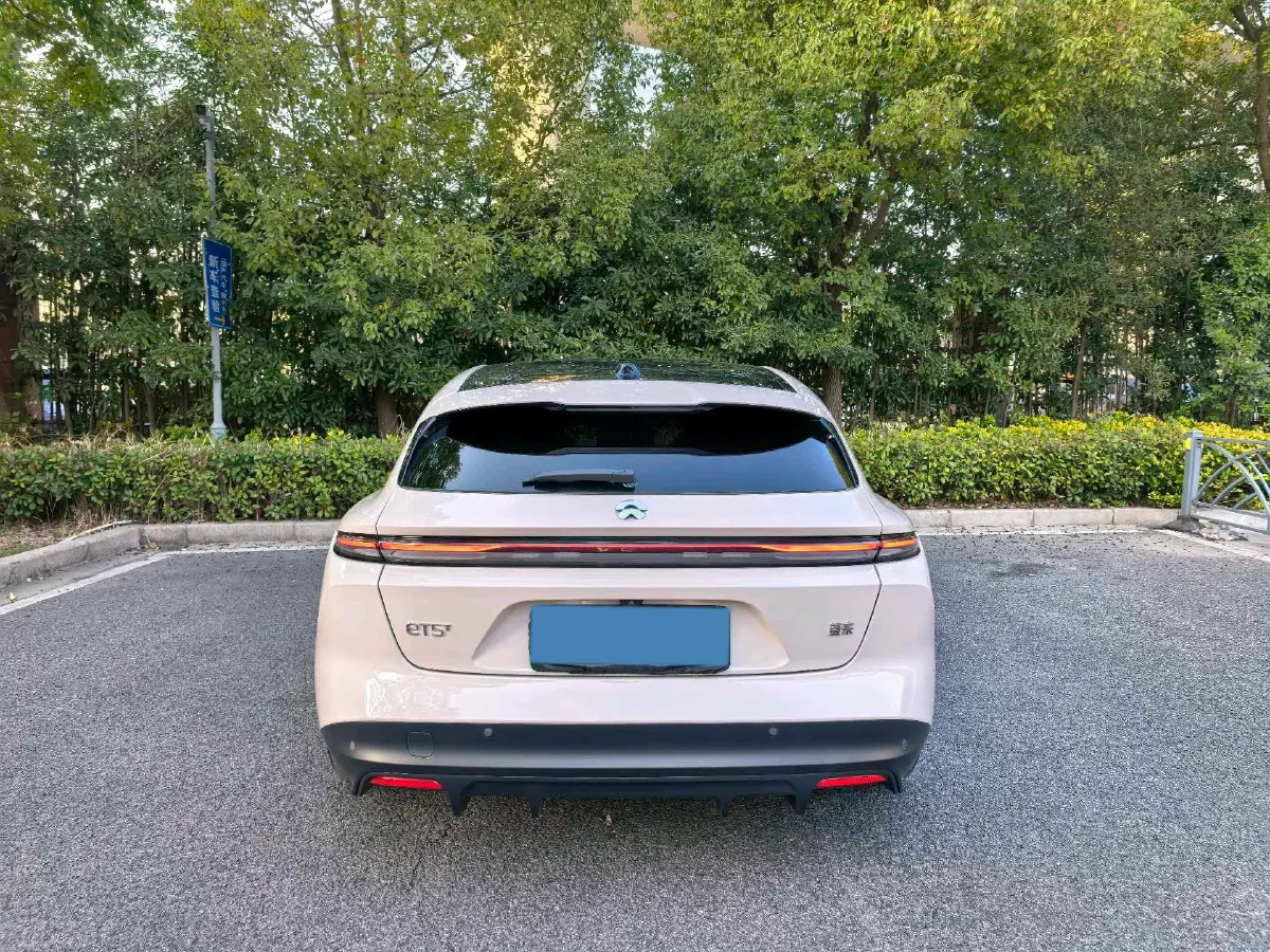 2024 NIO ET5T BEV 75KWH,autocango,china used car exporter,china ev exporter,chinese used car exporter,chinese used ev exporter