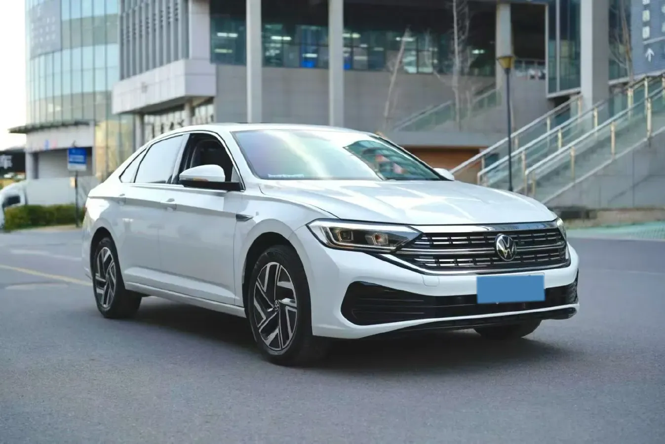 2023 Volkswagen Sagitar 1.5T 160HP L4 7DCT,autocango,china used car exporter,china ev exporter,chinese used car exporter,chinese used ev exporter