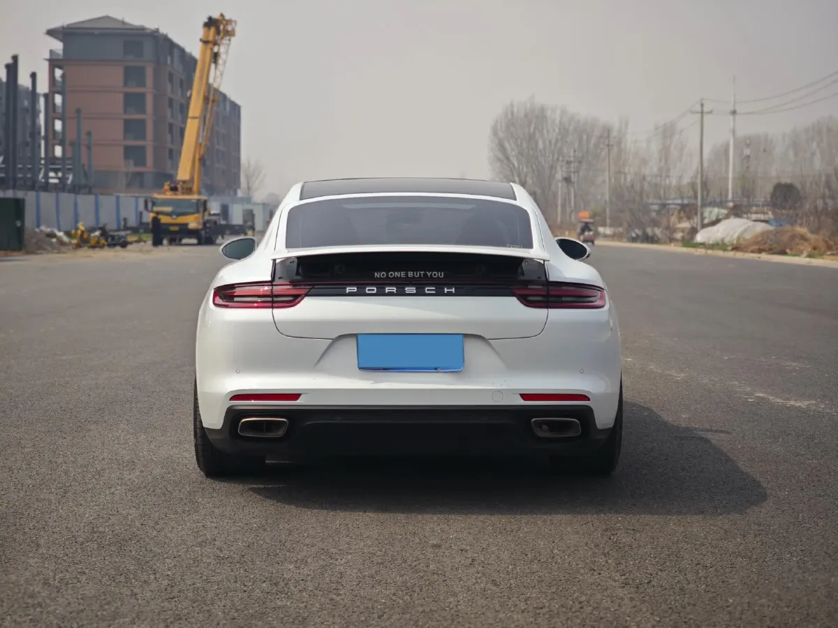 2019 Porsche Panamera 2.9T 330HP V6 8DCT,autocango,china used car exporter,china ev exporter,chinese used car exporter,chinese used ev exporter