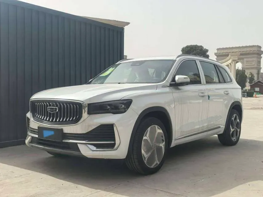 2024 Geely Monjaro 2.0T 218HP L4 7DCT,autocango,china used car exporter,china ev exporter,chinese used car exporter,chinese used ev exporter