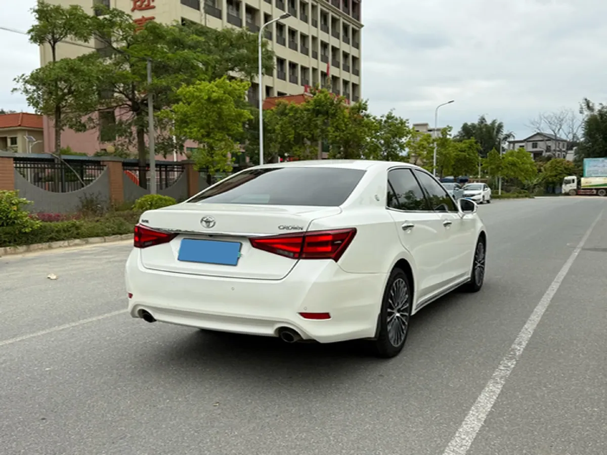 2018 Toyota Highlander 2.0T 220HP L4 6AT,autocango,china used car exporter,china ev exporter,chinese used car exporter,chinese used ev exporter