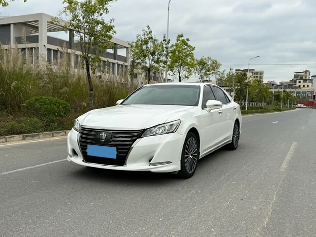 2018 Toyota Highlander 2.0T 220HP L4 6AT,autocango,china used car exporter,china ev exporter,chinese used car exporter,chinese used ev exporter