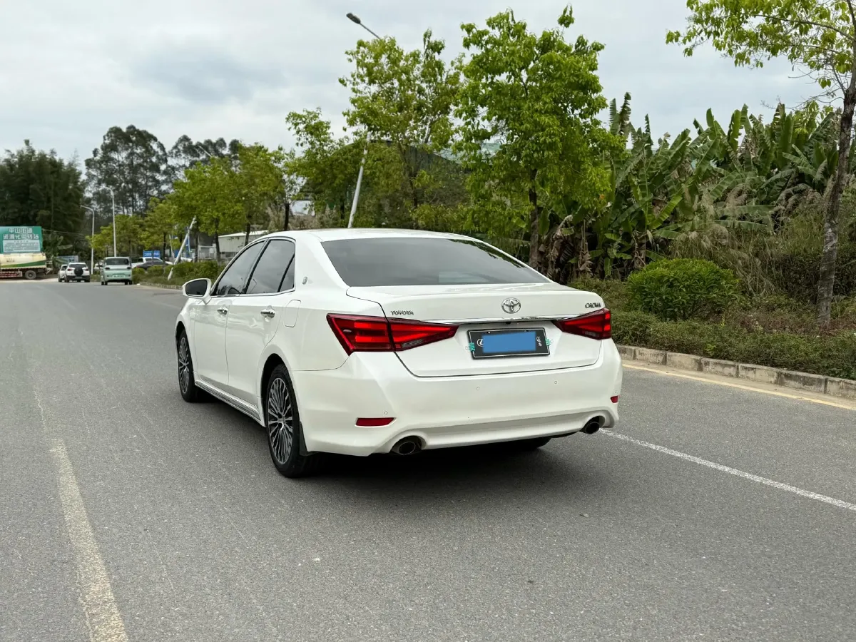 2018 Toyota Highlander 2.0T 220HP L4 6AT,autocango,china used car exporter,china ev exporter,chinese used car exporter,chinese used ev exporter