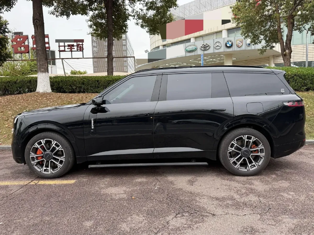 2025 LYNK&CO 900 2.0T 254HP L4 3DHT PHEV,autocango,china used car exporter,china ev exporter,chinese used car exporter,chinese used ev exporter