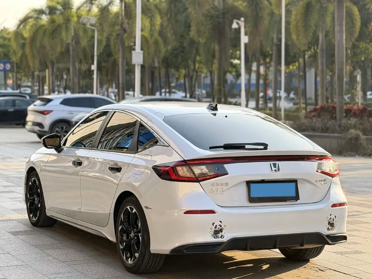 2023 Honda Civic 2.0L 143HP L4 E-CVT Hybrid,autocango,china used car exporter,china ev exporter,chinese used car exporter,chinese used ev exporter