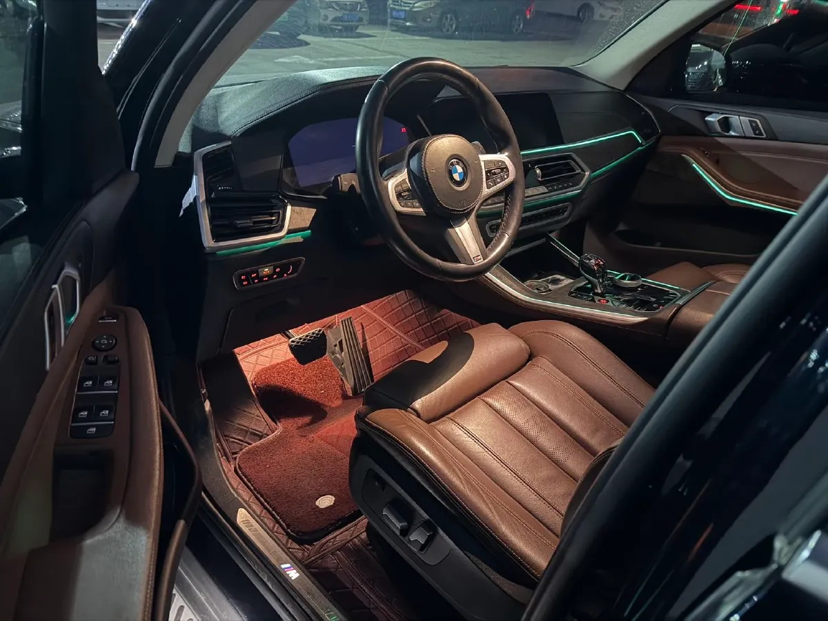 2021 BMW X5 2.0T 265HP L4 8AT,autocango,china used car exporter,china ev exporter,chinese used car exporter,chinese used ev exporter