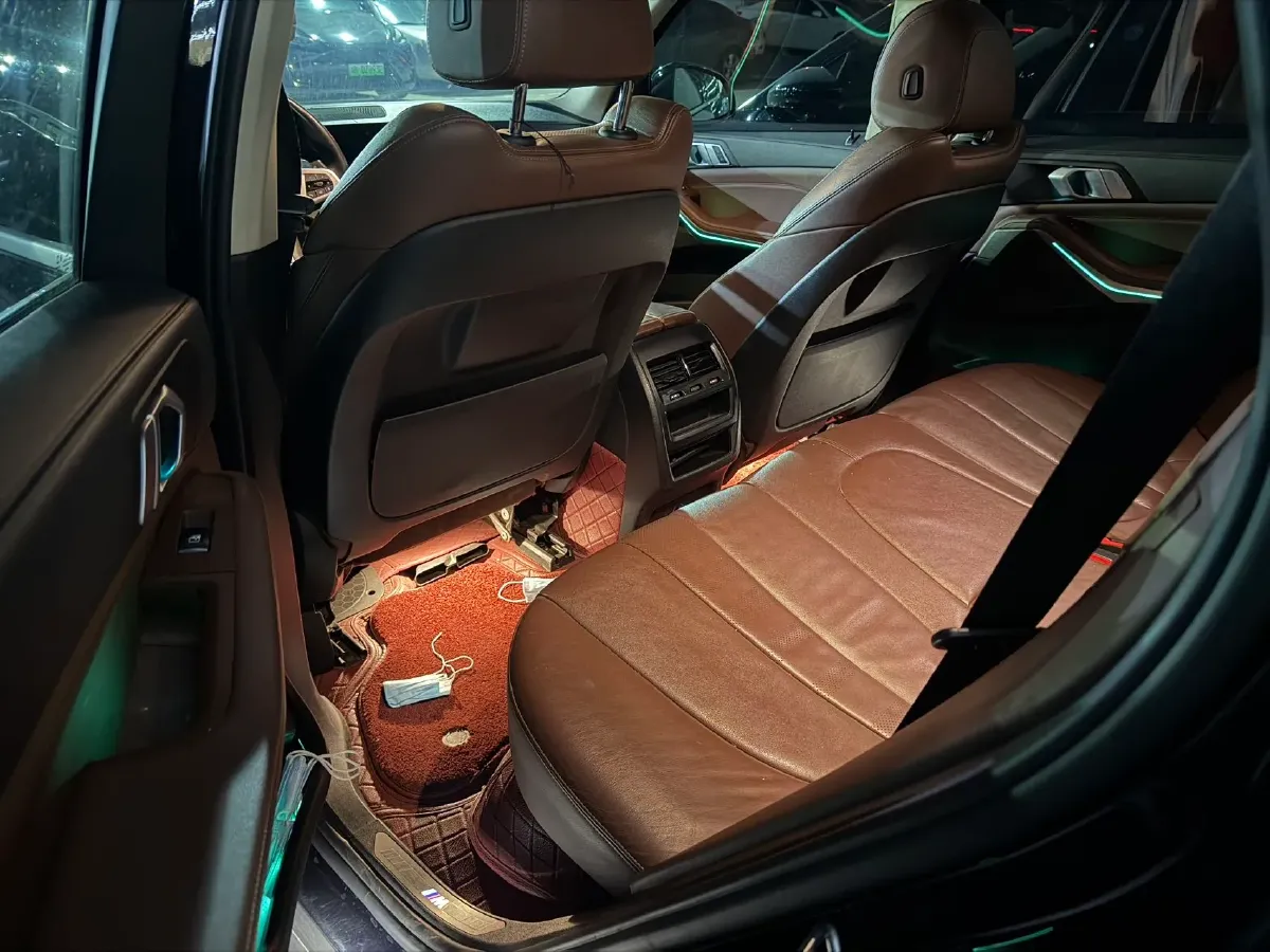 2021 BMW X5 2.0T 265HP L4 8AT,autocango,china used car exporter,china ev exporter,chinese used car exporter,chinese used ev exporter