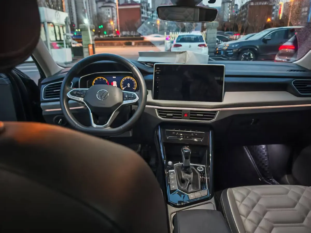 2023 Volkswagen Tayron 1.5T 160HP L4 7DCT,autocango,china used car exporter,china ev exporter,chinese used car exporter,chinese used ev exporter