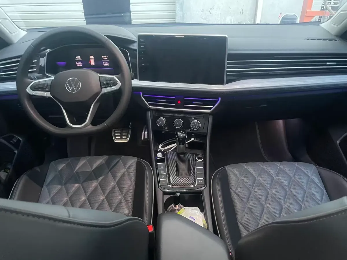 2024 Volkswagen Sagitar 1.5T 160HP L4 7DCT,autocango,china used car exporter,china ev exporter,chinese used car exporter,chinese used ev exporter