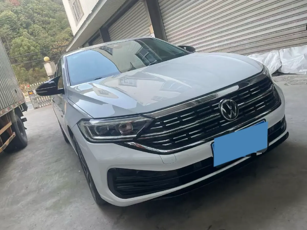 2024 Volkswagen Sagitar 1.5T 160HP L4 7DCT,autocango,china used car exporter,china ev exporter,chinese used car exporter,chinese used ev exporter