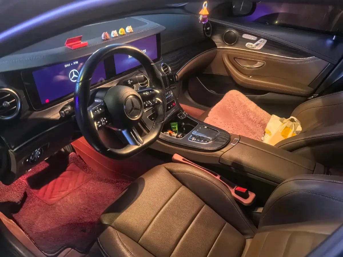 2022 Mercedes-Benz GLC Class 2.0T 258HP L4 9AT,autocango,china used car exporter,china ev exporter,chinese used car exporter,chinese used ev exporter