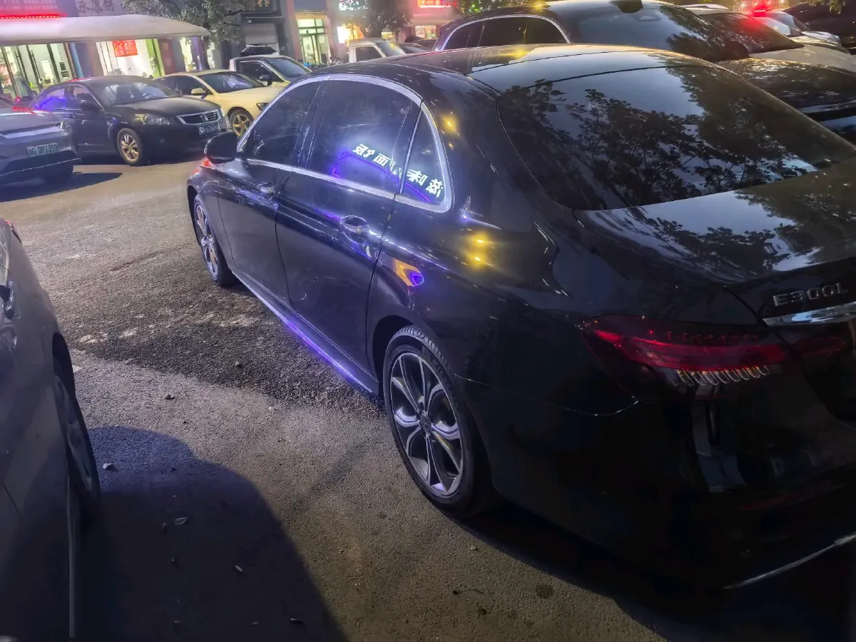 2022 Mercedes-Benz GLC Class 2.0T 258HP L4 9AT,autocango,china used car exporter,china ev exporter,chinese used car exporter,chinese used ev exporter