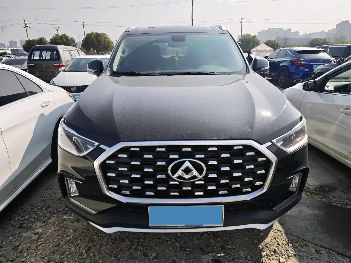 2017 MAXUS D90 2.0T 224HP L4 6AT,autocango,china used car exporter,china ev exporter,chinese used car exporter,chinese used ev exporter