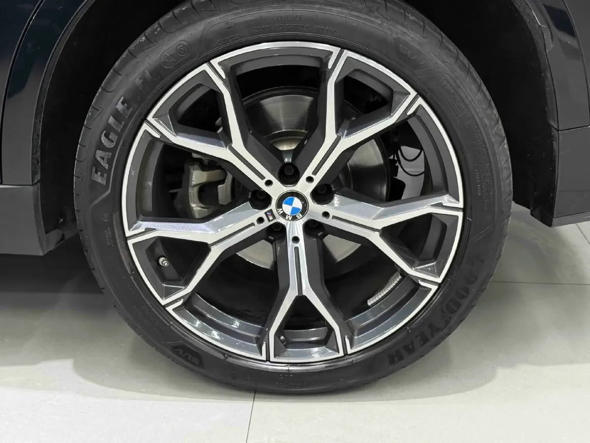 2023 BMW X5 3.0T 381HP L6 8AT,autocango,china used car exporter,china ev exporter,chinese used car exporter,chinese used ev exporter