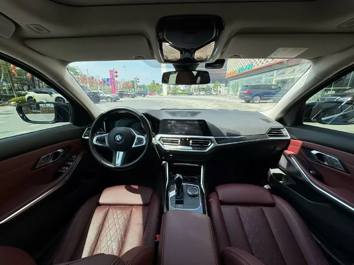 2022 BMW 3 Series 2.0T 184HP L4 8AT,autocango,china used car exporter,china ev exporter,chinese used car exporter,chinese used ev exporter