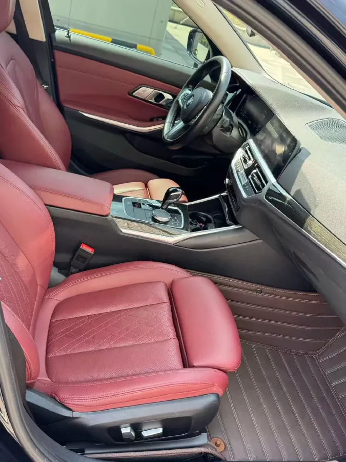 2022 BMW 3 Series 2.0T 184HP L4 8AT,autocango,china used car exporter,china ev exporter,chinese used car exporter,chinese used ev exporter