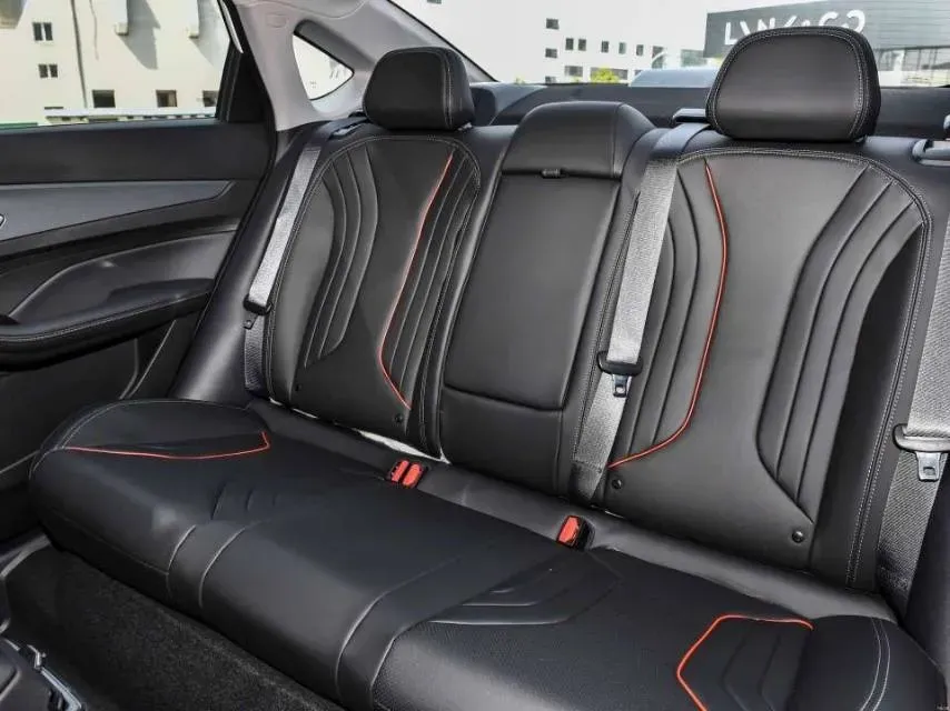 2024 Geely Binray 1.5T 181HP L4 7DCT,autocango,china used car exporter,china ev exporter,chinese used car exporter,chinese used ev exporter