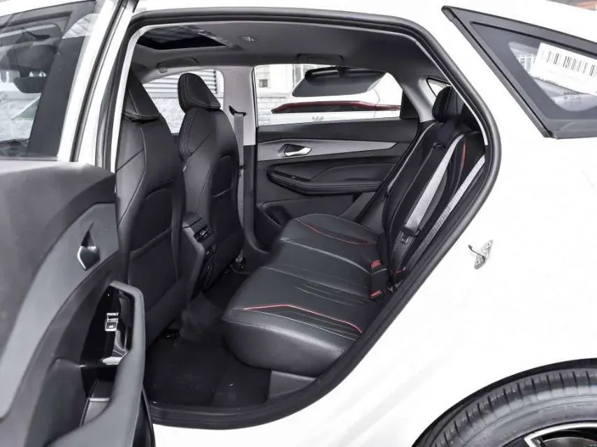 2024 Geely Binray 1.5T 181HP L4 7DCT,autocango,china used car exporter,china ev exporter,chinese used car exporter,chinese used ev exporter