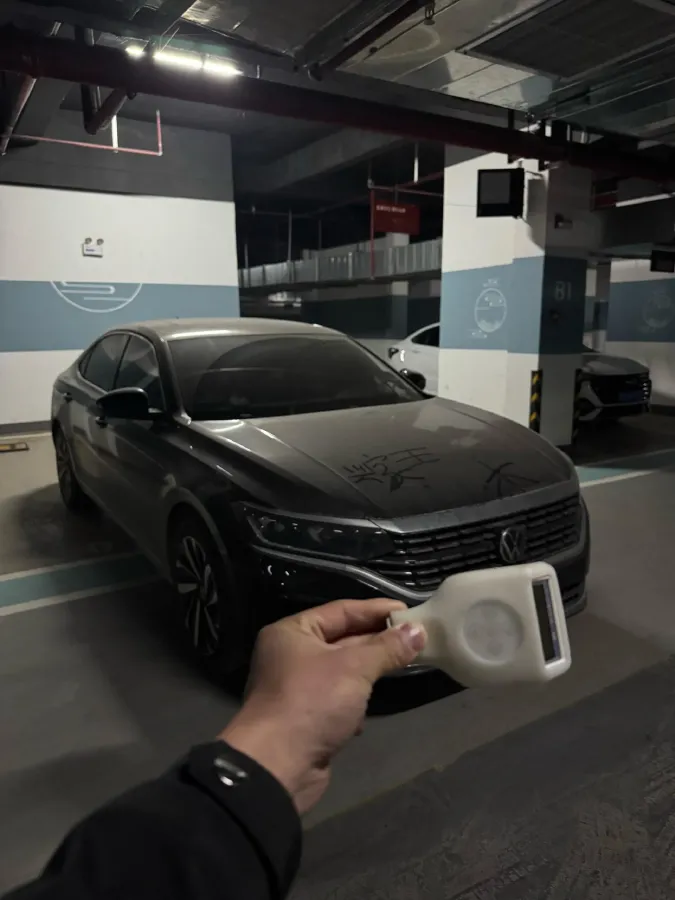 2023 Volkswagen Passat 2.0T 186HP L4 7DCT,autocango,china used car exporter,china ev exporter,chinese used car exporter,chinese used ev exporter