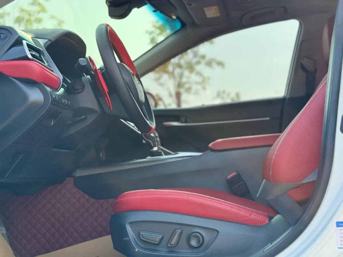 2021 Toyota Camry 2.0L 178HP L4 CVT,autocango,china used car exporter,china ev exporter,chinese used car exporter,chinese used ev exporter