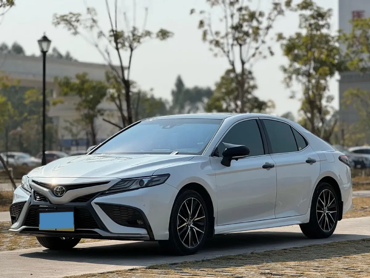 2021 Toyota Camry 2.0L 178HP L4 CVT,autocango,china used car exporter,china ev exporter,chinese used car exporter,chinese used ev exporter