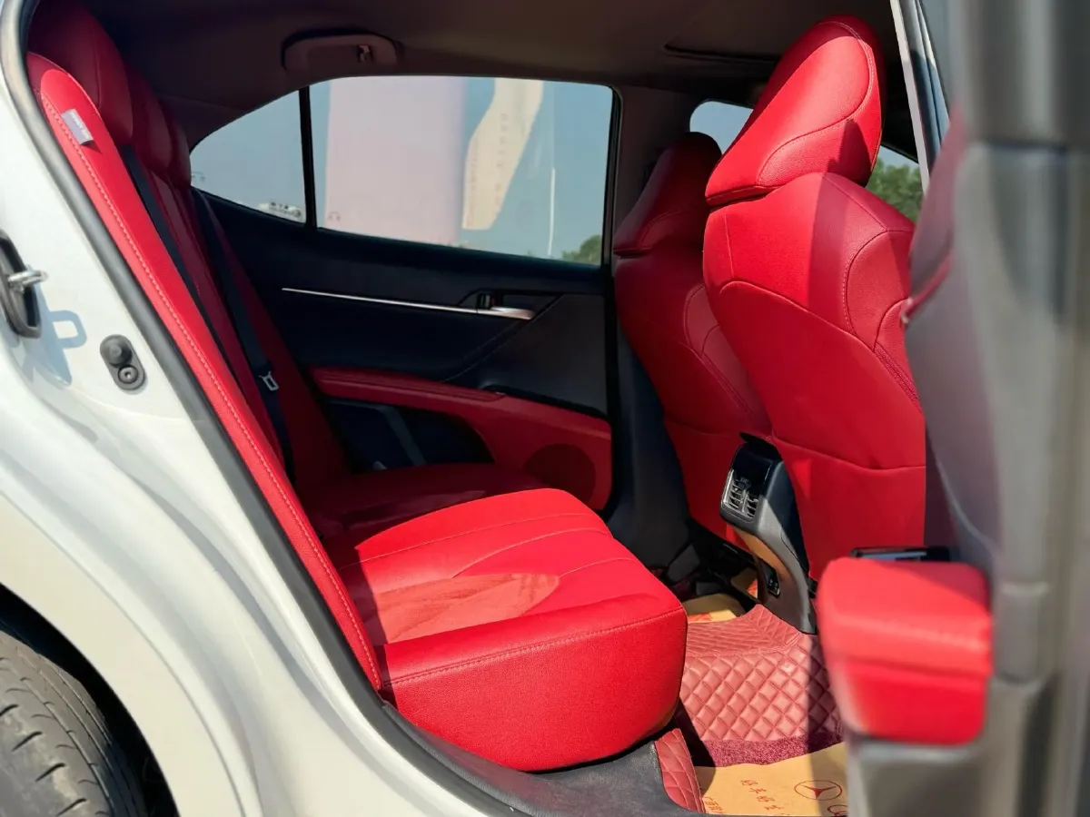 2021 Toyota Camry 2.0L 178HP L4 CVT,autocango,china used car exporter,china ev exporter,chinese used car exporter,chinese used ev exporter