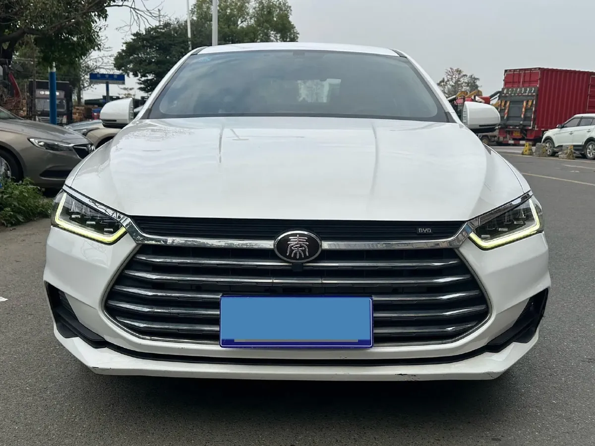 2019 BYD Qin Pro 1.5T 160HP L4 6MT,autocango,china used car exporter,china ev exporter,chinese used car exporter,chinese used ev exporter