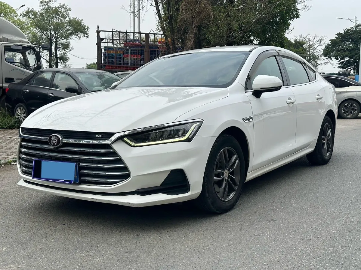 2019 BYD Qin Pro 1.5T 160HP L4 6MT,autocango,china used car exporter,china ev exporter,chinese used car exporter,chinese used ev exporter