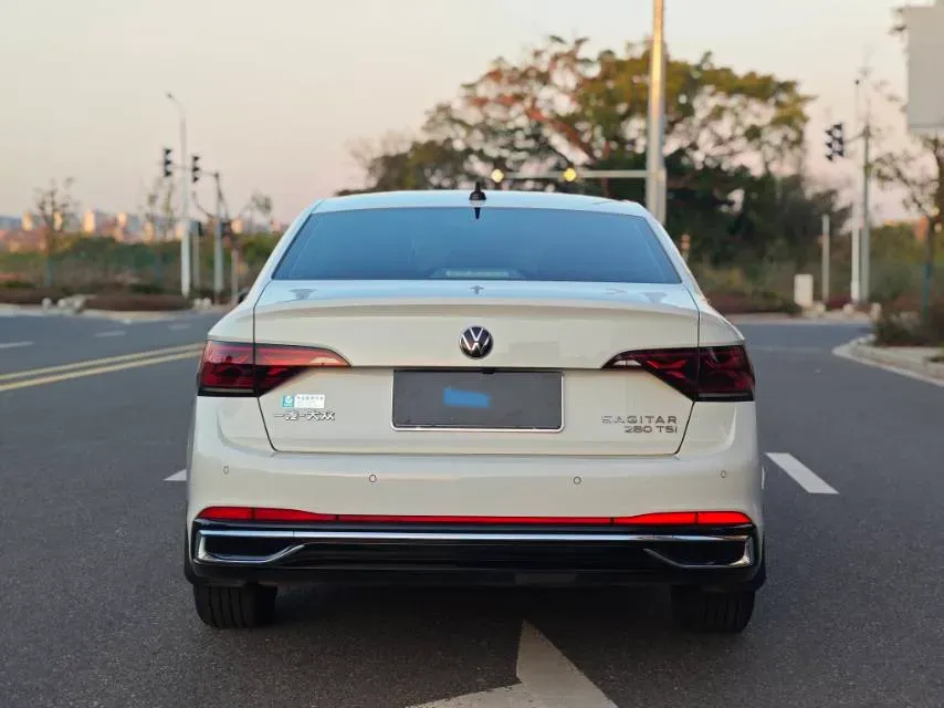 2023 Volkswagen Sagitar 1.4T 150HP L4 7DCT,autocango,china used car exporter,china ev exporter,chinese used car exporter,chinese used ev exporter