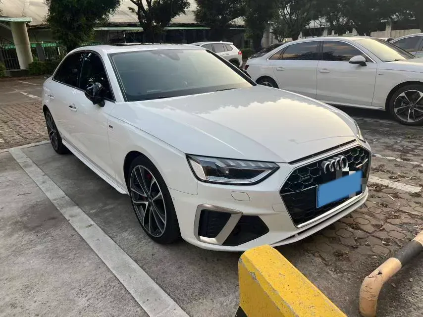 2020 Audi A4L 2.0T 252HP L4 7DCT,autocango,china used car exporter,china ev exporter,chinese used car exporter,chinese used ev exporter