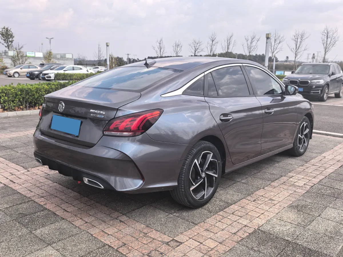 2021 MG 5 1.5T 173HP L4 7DCT,autocango,china used car exporter,china ev exporter,chinese used car exporter,chinese used ev exporter