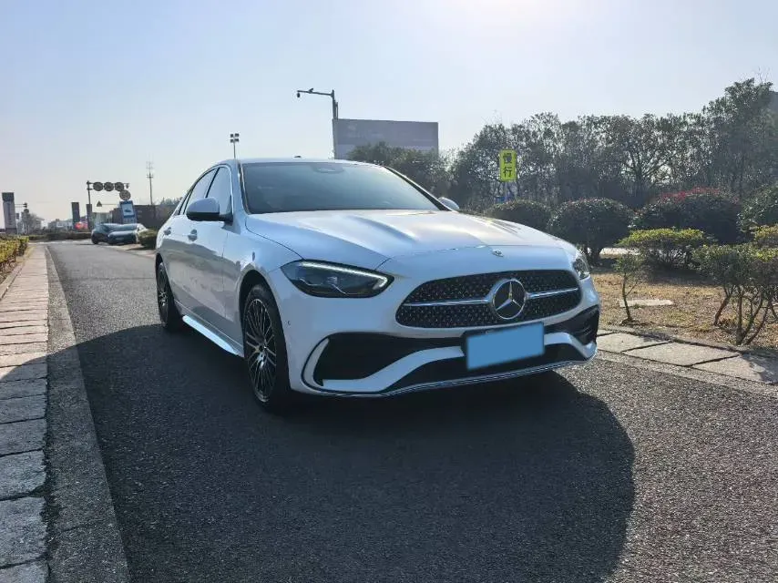 2025 Mercedes-Benz C Class 1.5T 170HP L4 9AT,autocango,china used car exporter,china ev exporter,chinese used car exporter,chinese used ev exporter
