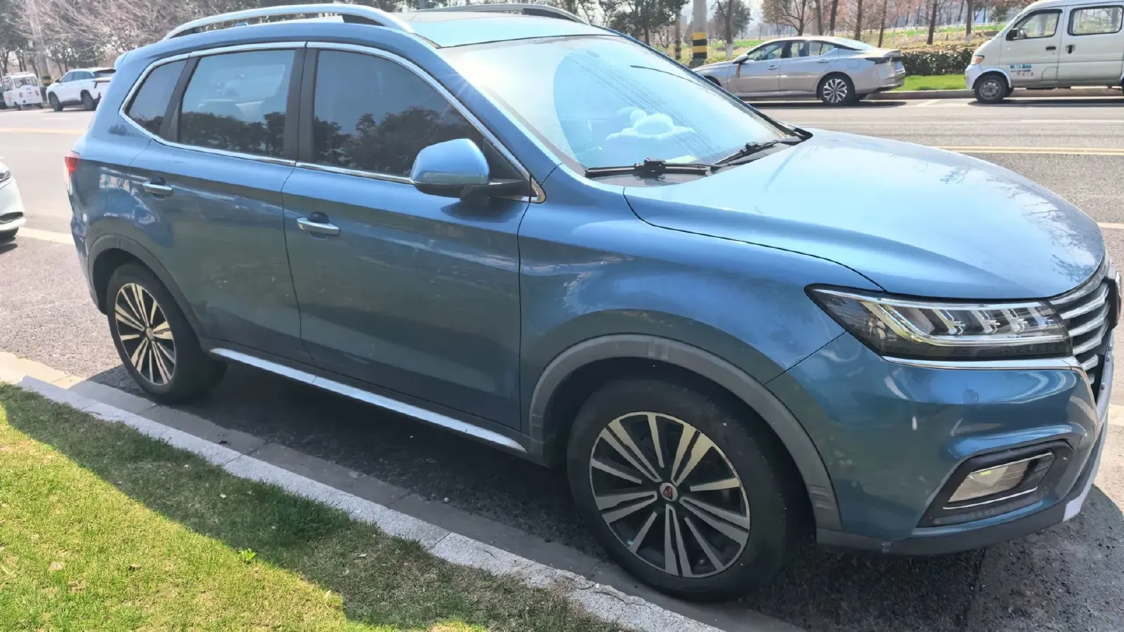 2020 Roewe i6 1.5T 169HP L4 7DCT,autocango,china used car exporter,china ev exporter,chinese used car exporter,chinese used ev exporter