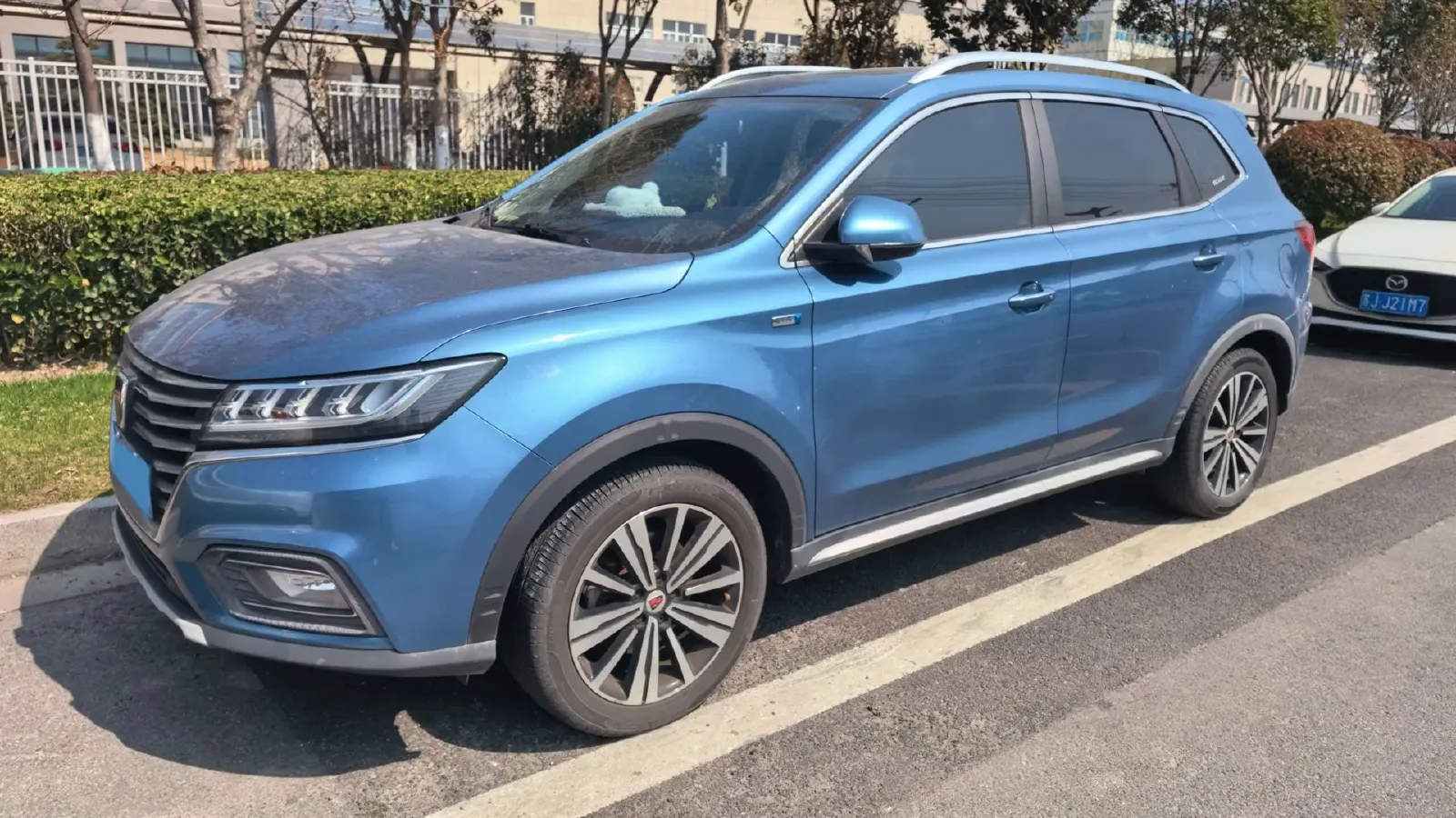 2020 Roewe i6 1.5T 169HP L4 7DCT,autocango,china used car exporter,china ev exporter,chinese used car exporter,chinese used ev exporter