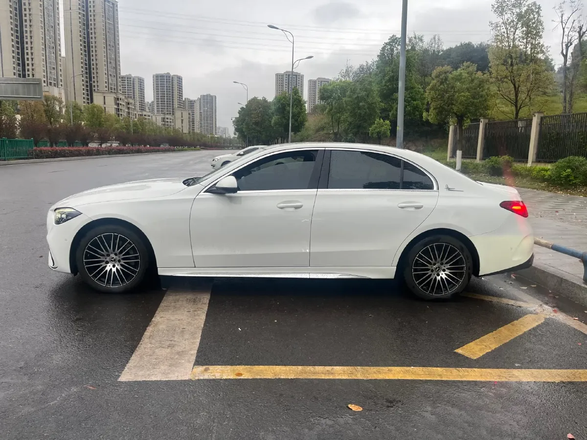 2023 Mercedes-Benz C Class 1.5T 204HP L4 9AT,autocango,china used car exporter,china ev exporter,chinese used car exporter,chinese used ev exporter
