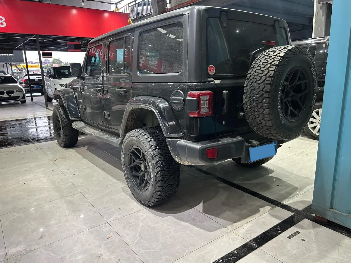 2019 Jeep Wrangler 2.0T 266HP L4 8AT,autocango,china used car exporter,china ev exporter,chinese used car exporter,chinese used ev exporter