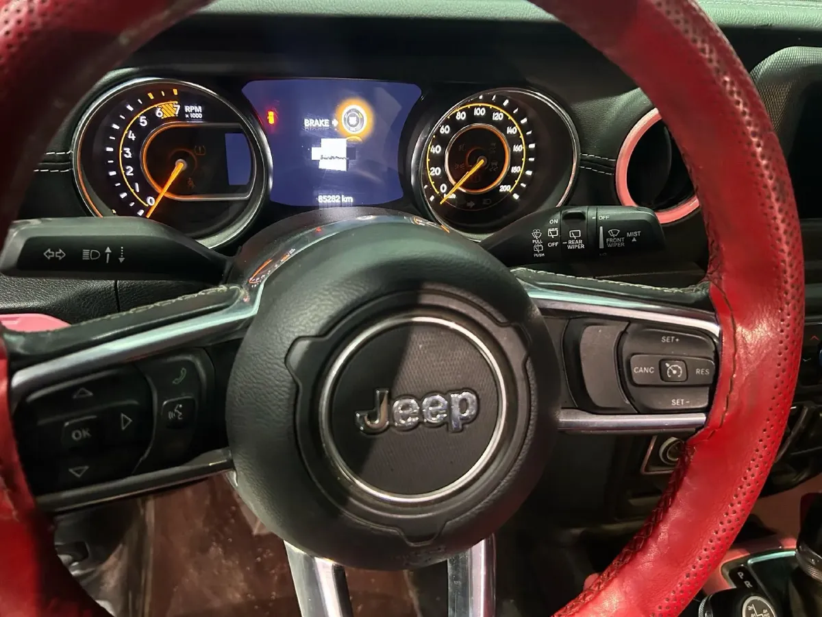 2019 Jeep Wrangler 2.0T 266HP L4 8AT,autocango,china used car exporter,china ev exporter,chinese used car exporter,chinese used ev exporter