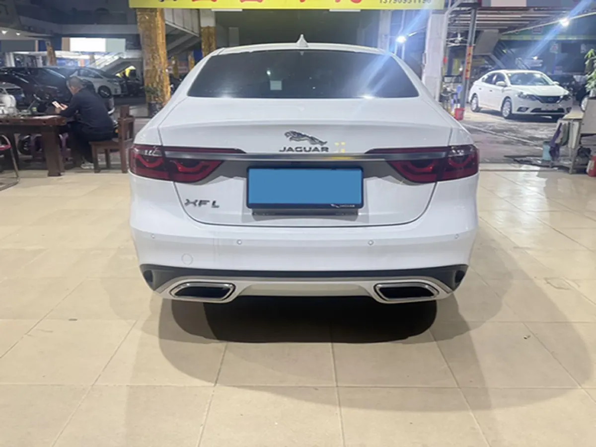 2023 Jaguar XFL 2.0T 250HP L4 8AT,autocango,china used car exporter,china ev exporter,chinese used car exporter,chinese used ev exporter