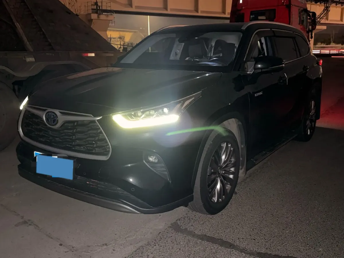 2023 Toyota Highlander 2.5L 189HP L4 E-CVT Hybrid,autocango,china used car exporter,china ev exporter,chinese used car exporter,chinese used ev exporter