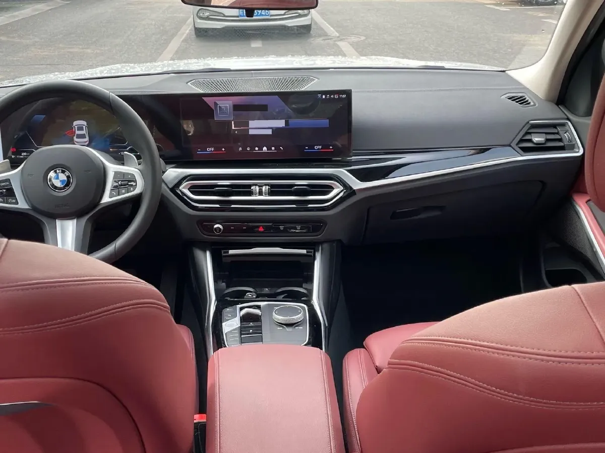 2024 BMW 3 Series 2.0T 156HP L4 8AT,autocango,china used car exporter,china ev exporter,chinese used car exporter,chinese used ev exporter