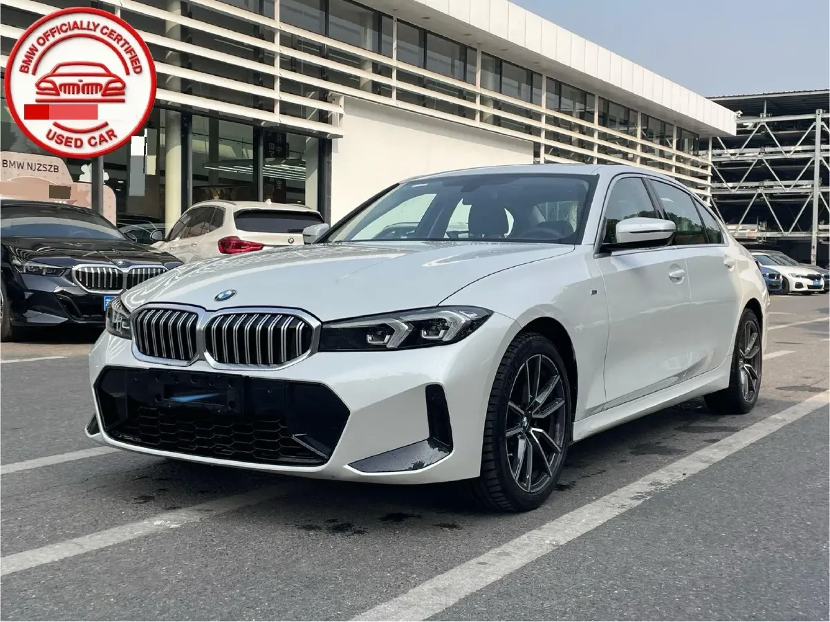 2024 BMW 3 Series 2.0T 156HP L4 8AT,autocango,china used car exporter,china ev exporter,chinese used car exporter,chinese used ev exporter